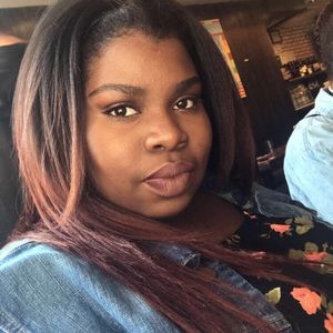 Meet your Posher, Anisa